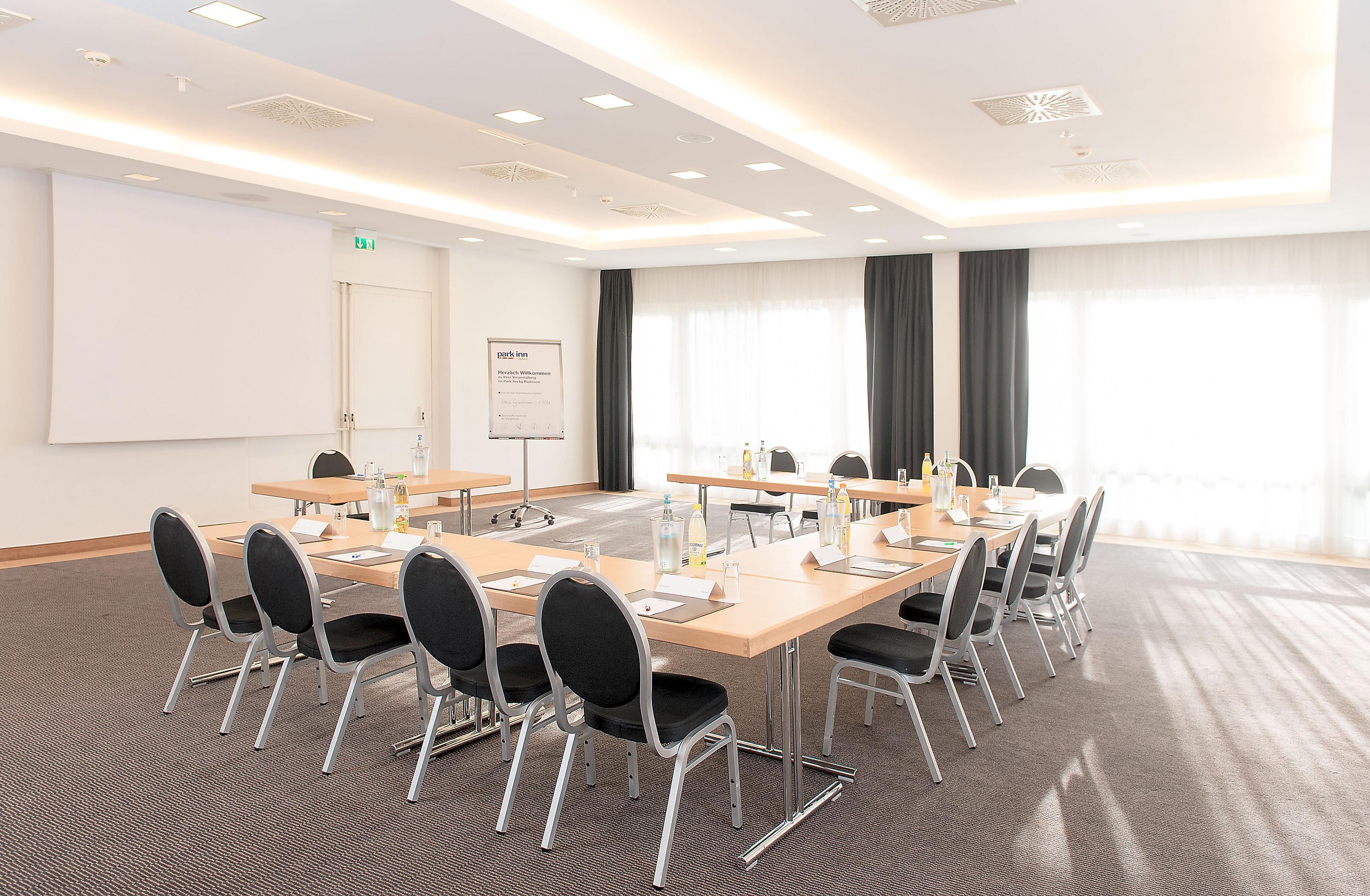 Mercure Hotel Duesseldorf Sued Exterior photo